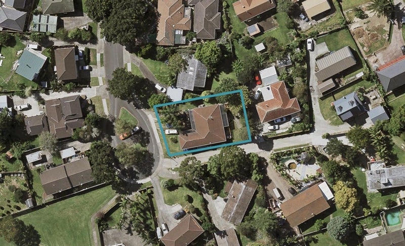 6 Eterna Place, Clover Park, Auckland - Carousel 1
