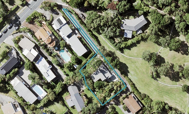 99A Churchill Road, Murrays Bay, Auckland - Carousel 1