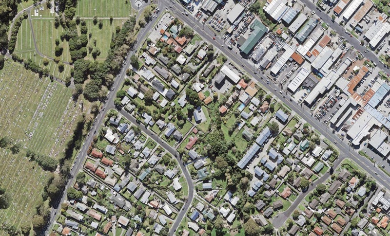 6A Sarona Avenue, Glen Eden, Auckland - Carousel 1