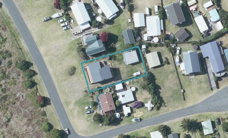 5 Moana Drive, Māhia - Carousel 1