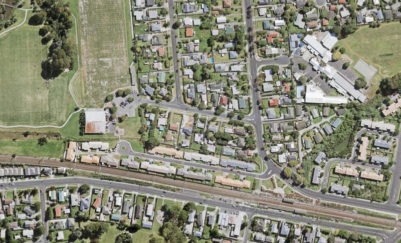 /2/6 Robertson Road, Ranui, Auckland  - Carousel 1