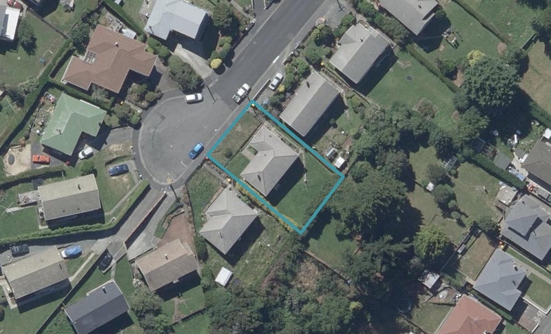 21 Hanlon Street, Halfway Bush, Dunedin - Carousel 1