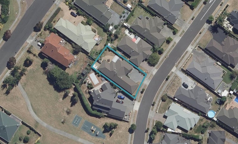 10 Azure Place, Huntington, Hamilton - Carousel 1