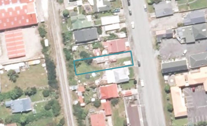 32 Adderley Street, Westport, Westport - Carousel 1