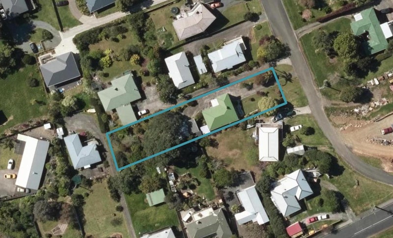 1 Cockburn Street, Onerahi, Whangarei - Carousel 1