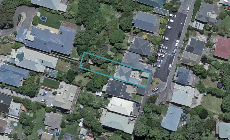 38 Tiber Street, Island Bay, Wellington - Carousel 1