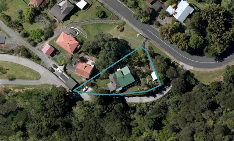 7 Russell Road, Kensington, Whangarei - Carousel 1