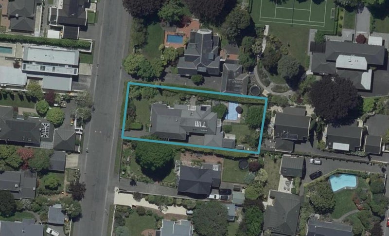 12 Waiwetu Street, Fendalton, Christchurch - Carousel 1
