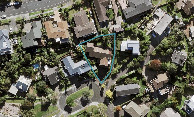 15 Da Vinci Place, West Harbour, Auckland - Carousel 1