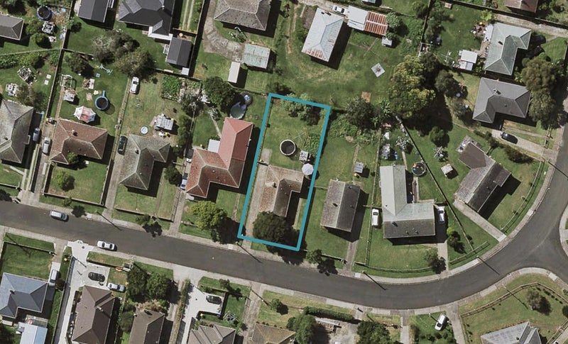 59 Franklyne Road, Otara, Auckland - Carousel 1