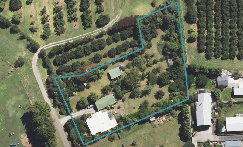 5 Benjamin Street, Makaraka, Gisborne - Carousel 1