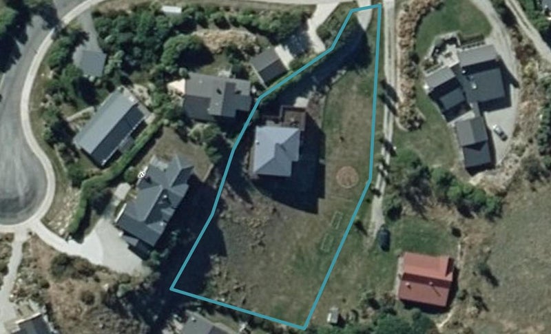15 Drake Place, Wanaka - Carousel 1