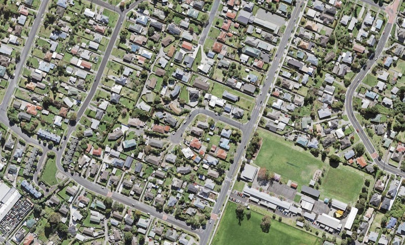 4C Scanlen Terrace, Kelston, Auckland - Carousel 1