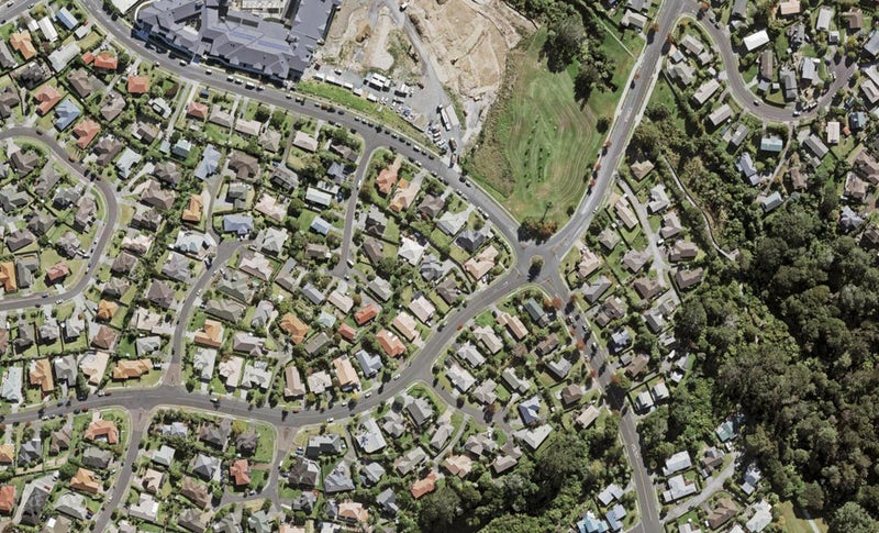 5 Bluebird Crescent, Unsworth Heights, Auckland - Carousel 1