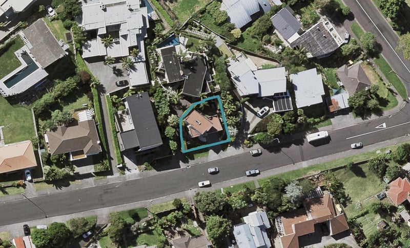 42A Paora Street, Orakei, Auckland - Carousel 1