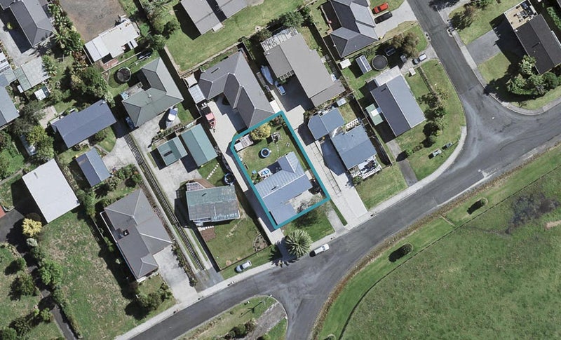 94 Wharf Road, Pukekohe - Carousel 1