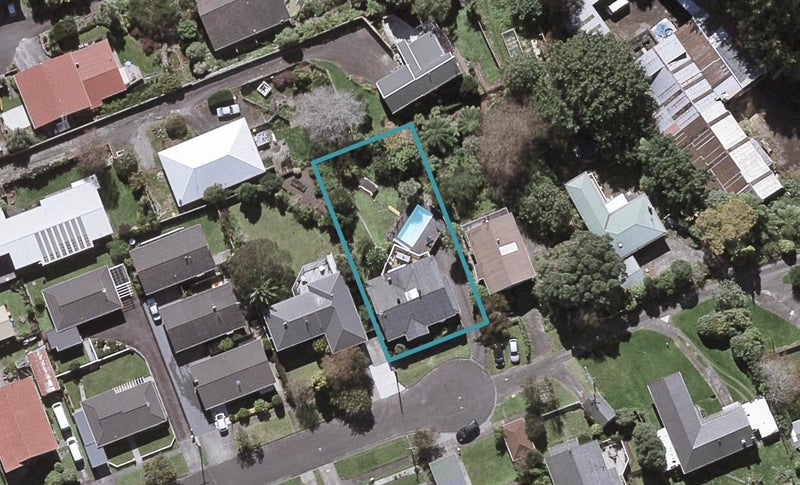 15 Rawhiti Street, Vogeltown, New Plymouth - Carousel 1