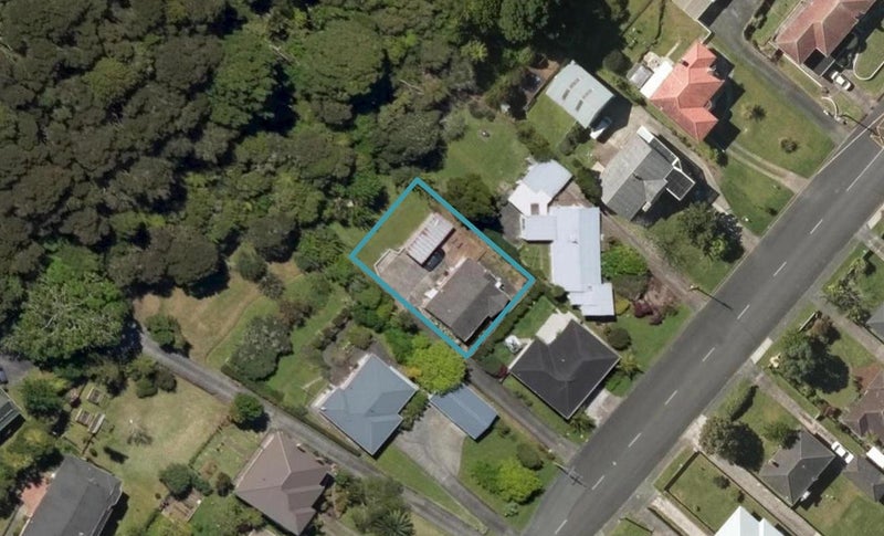 22 Fifth Avenue, Avenues, Whangarei - Carousel 1