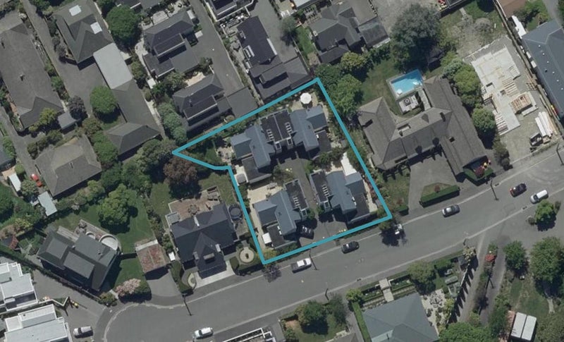 3/11 Church Lane, Merivale, Christchurch - Carousel 1