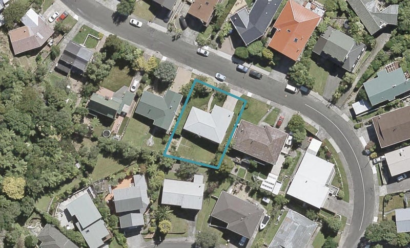 4 Rondane Place, Tirohanga, Lower Hutt - Carousel 1