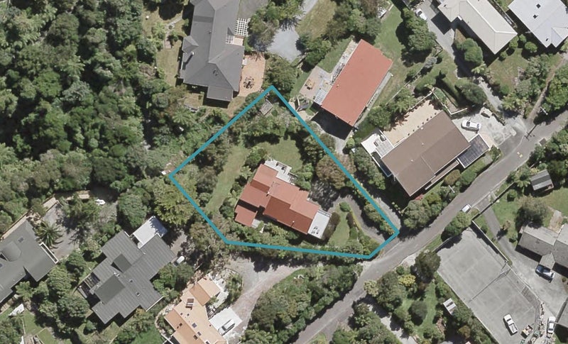 57 Belmont Terrace, Belmont, Lower Hutt - Carousel 1