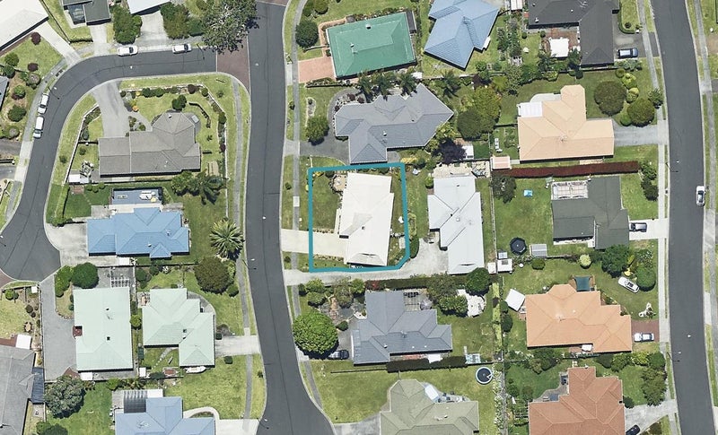 5 Cloverlea Walk, Welcome Bay, Tauranga - Carousel 1