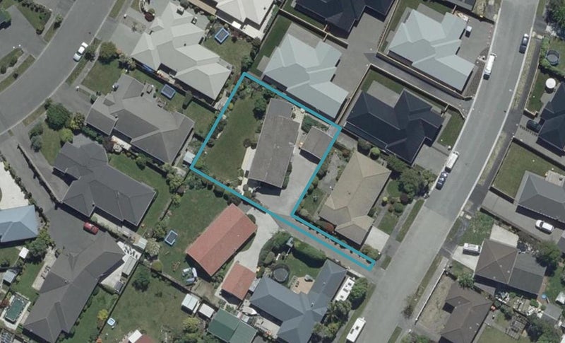 27B Sapphire Street, Casebrook, Christchurch - Carousel 1