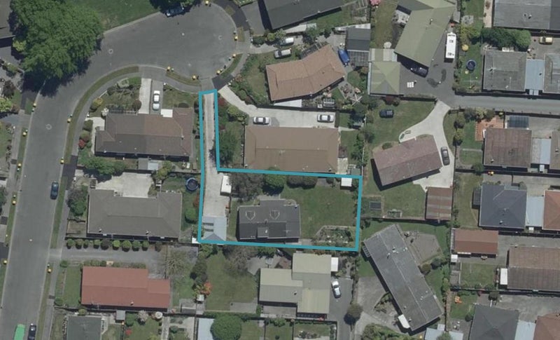 18A James Condon Place, Redwood, Christchurch - Carousel 1