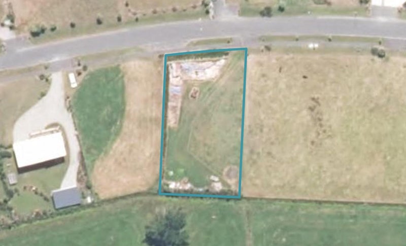 13 Elley Drive, Carters Beach, Westport - Carousel 1
