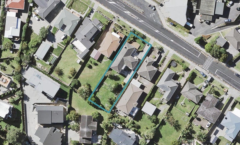 44 Sunrise Avenue, Mairangi Bay, Auckland - Carousel 1