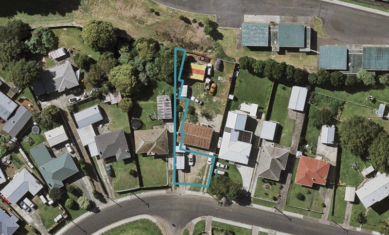 9B Lappington Road, Ōtara, Auckland - Carousel 1
