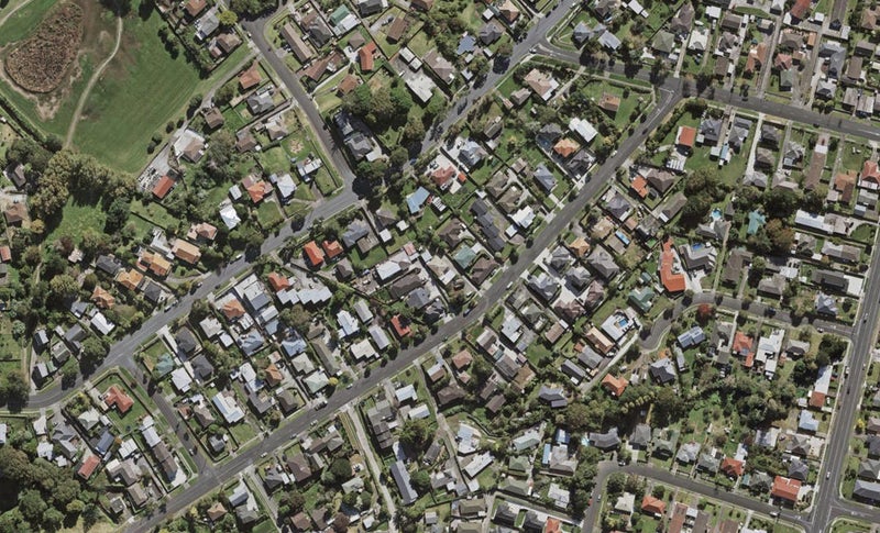 19 Hillside Road, Papatoetoe, Auckland - Carousel 1