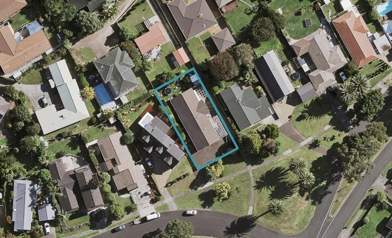 1 Emory Drive, Conifer Grove, Takanini - Carousel 1