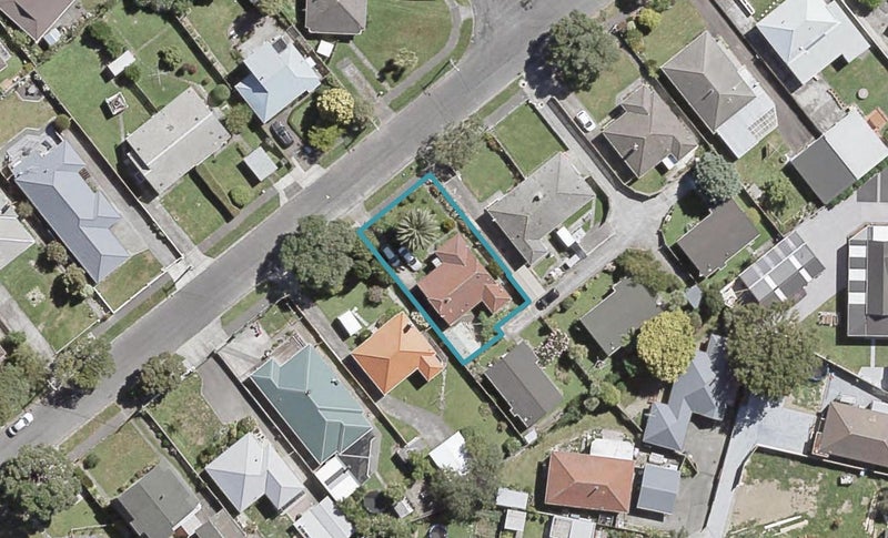 13 Freyberg Street, Waterloo, Lower Hutt - Carousel 1
