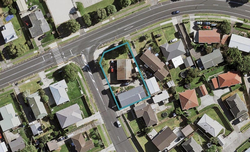 2/129 Maplesden Drive, Clendon Park, Manukau - Carousel 1