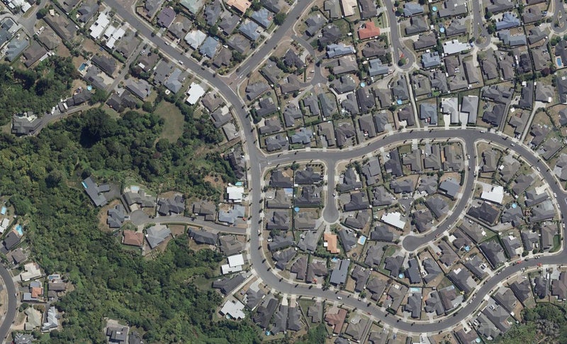 2 Tallentire Crescent, Huntington, Hamilton - Carousel 1