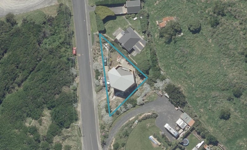 365 Tomahawk Road, Ocean Grove, Dunedin - Carousel 1