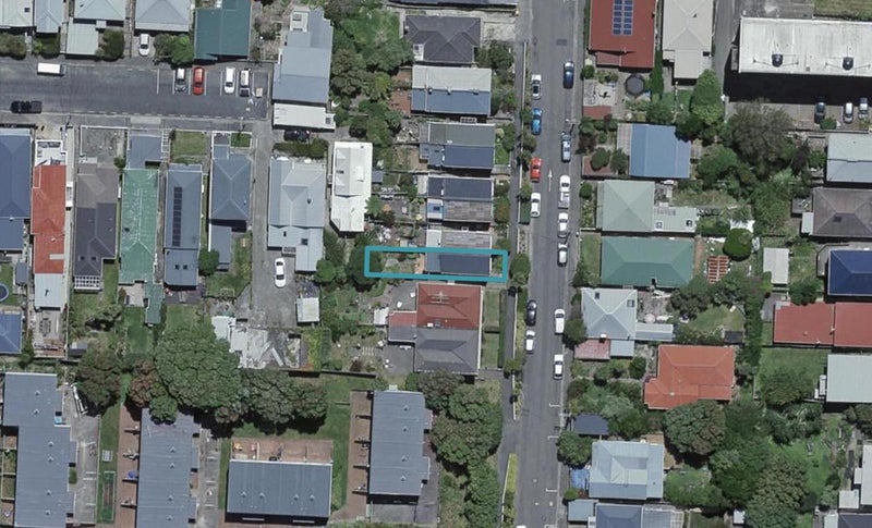 34 Edinburgh Terrace, Berhampore, Wellington - Carousel 1
