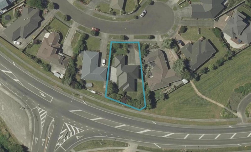 25 Greenwood Place, Fitzherbert, Palmerston North - Carousel 1