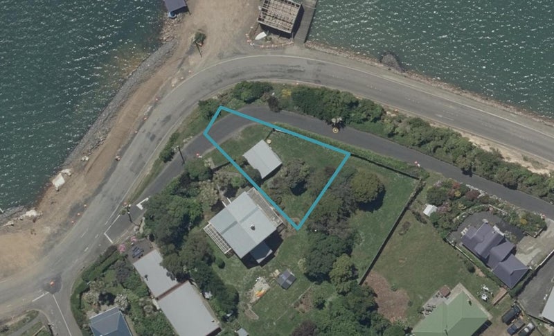 3A Landreth Street, Portobello, Dunedin - Carousel 1