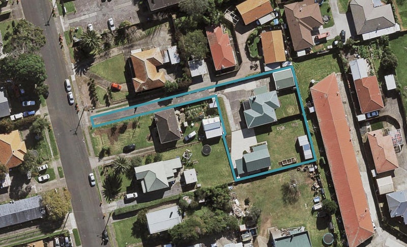 14B Hutton Street, Otahuhu, Auckland - Carousel 1