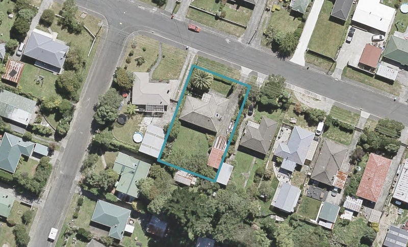 50 Gillespies Road, Birchville, Upper Hutt - Carousel 1