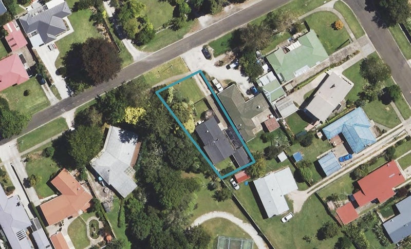 12 Seymour Road, Inner Kaiti, Gisborne - Carousel 1