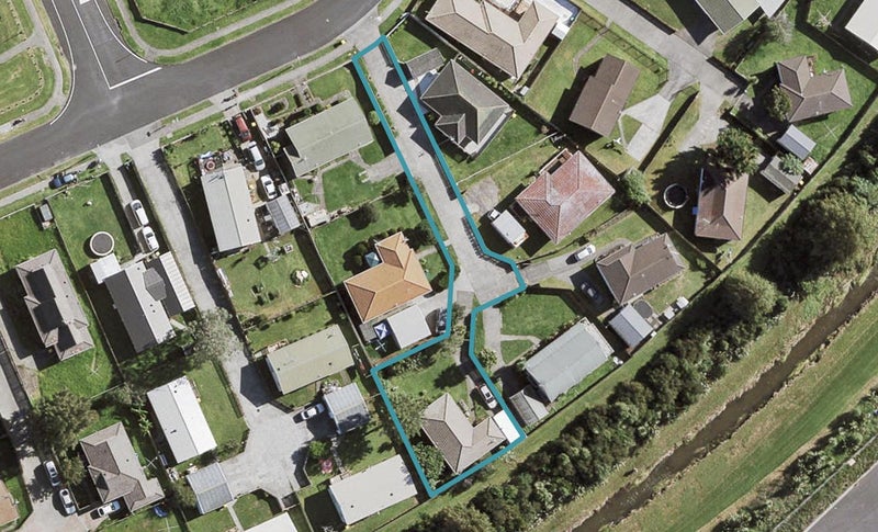 50A Trimdon Street, Randwick Park, Auckland - Carousel 1