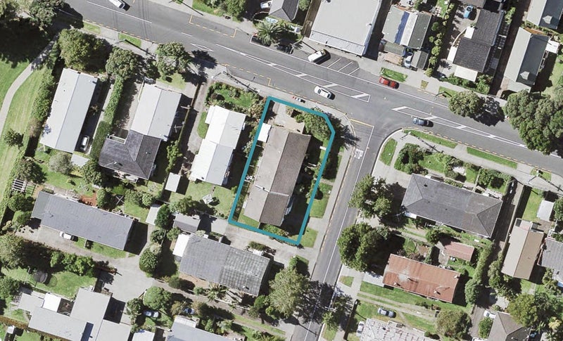 2/1 Crossfield Road, Glendowie, Auckland - Carousel 1