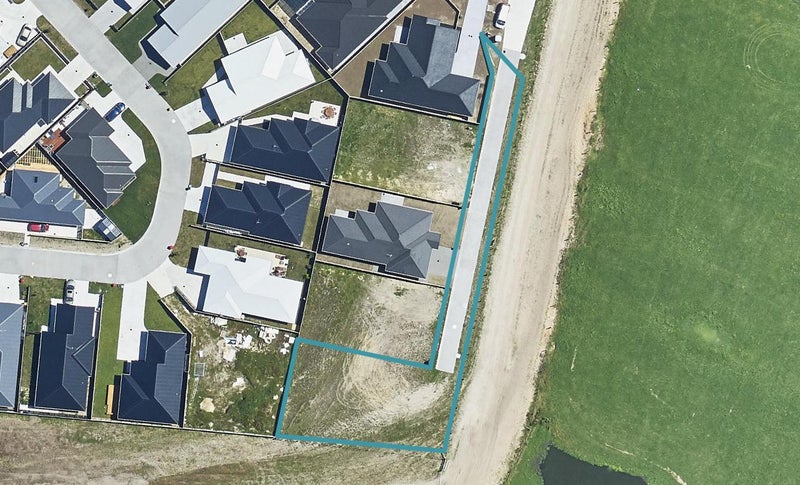 24 BILL MILLER DRIVE, Tauranga - Carousel 1