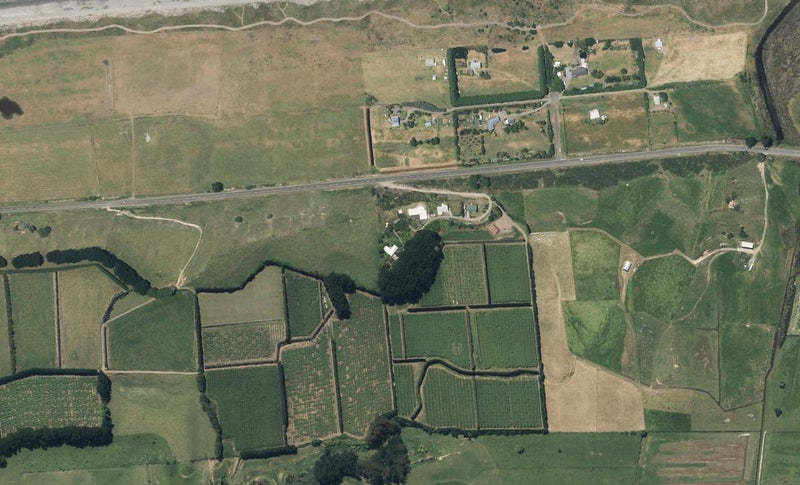 560A State Highway 35, Tirohanga, Ōpōtiki - Carousel 1