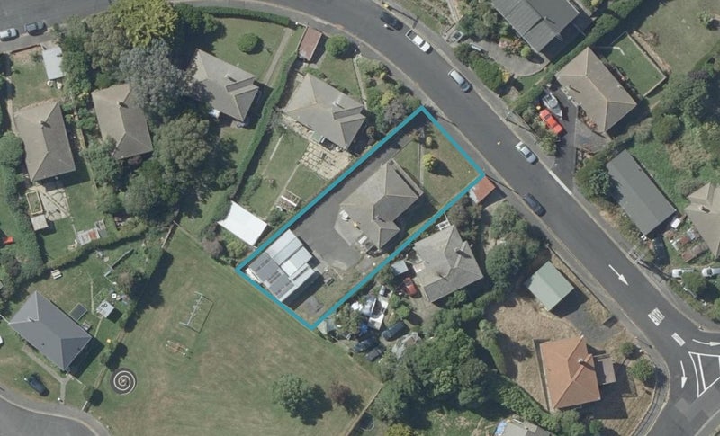 19 Columba Avenue, Calton Hill, Dunedin - Carousel 1