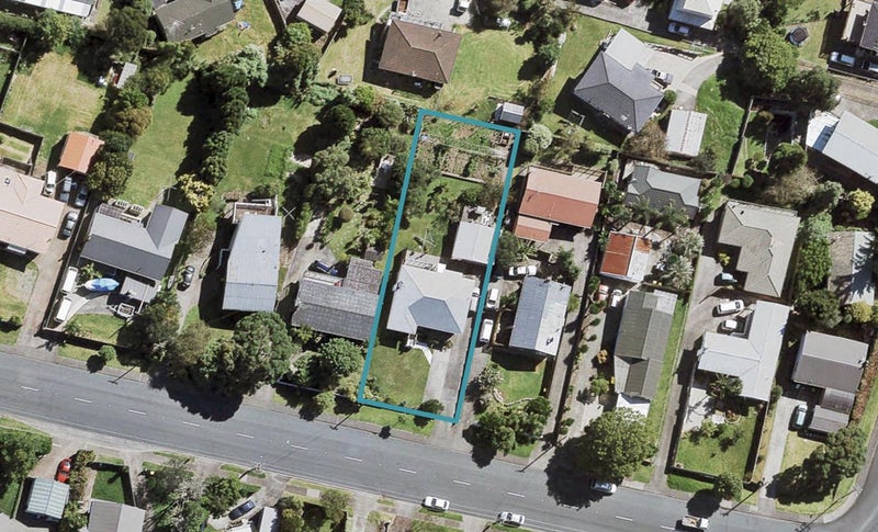 193 Waimumu Road, Massey, Auckland - Carousel 1