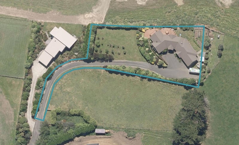 41 Cracroft Drive, Putiki, Whanganui - Carousel 1